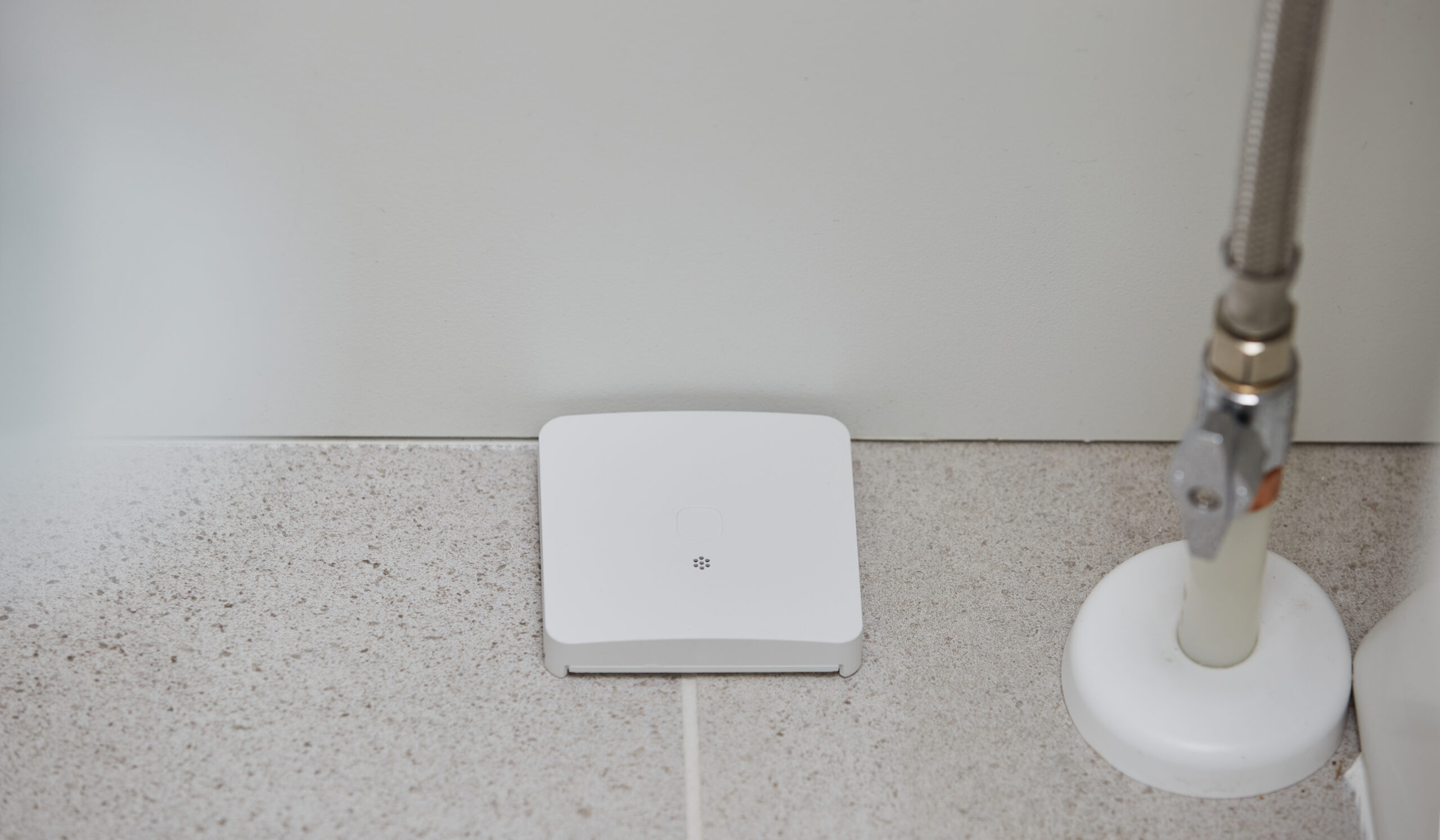 Water Tile with Freeze Detection - Image 4